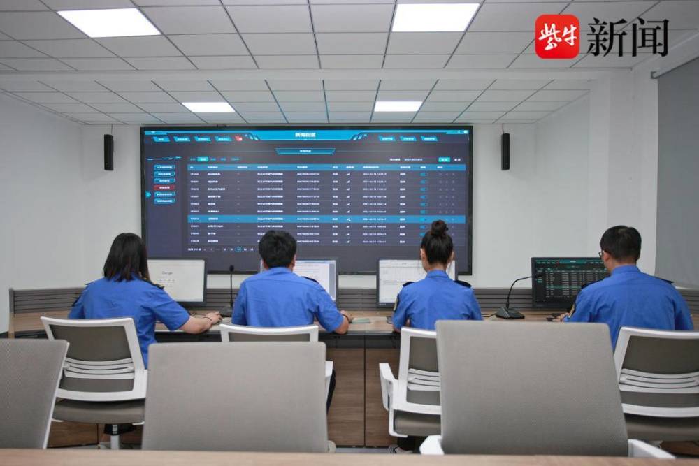 智慧燃?xì)獗O(jiān)測(cè)守護(hù)燃?xì)獍踩?/></a></div>
							<div   id=